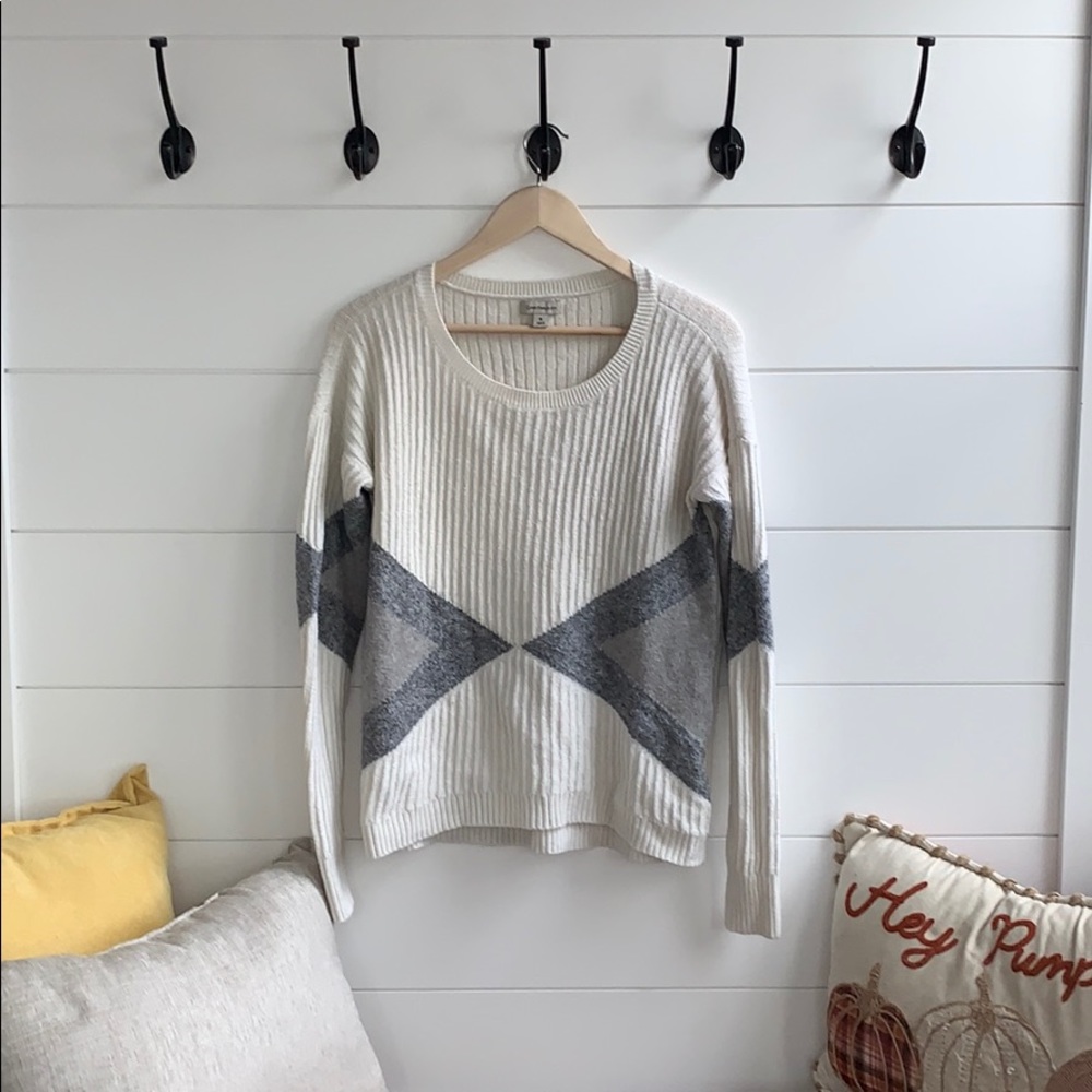 Calvin Klein Sweater